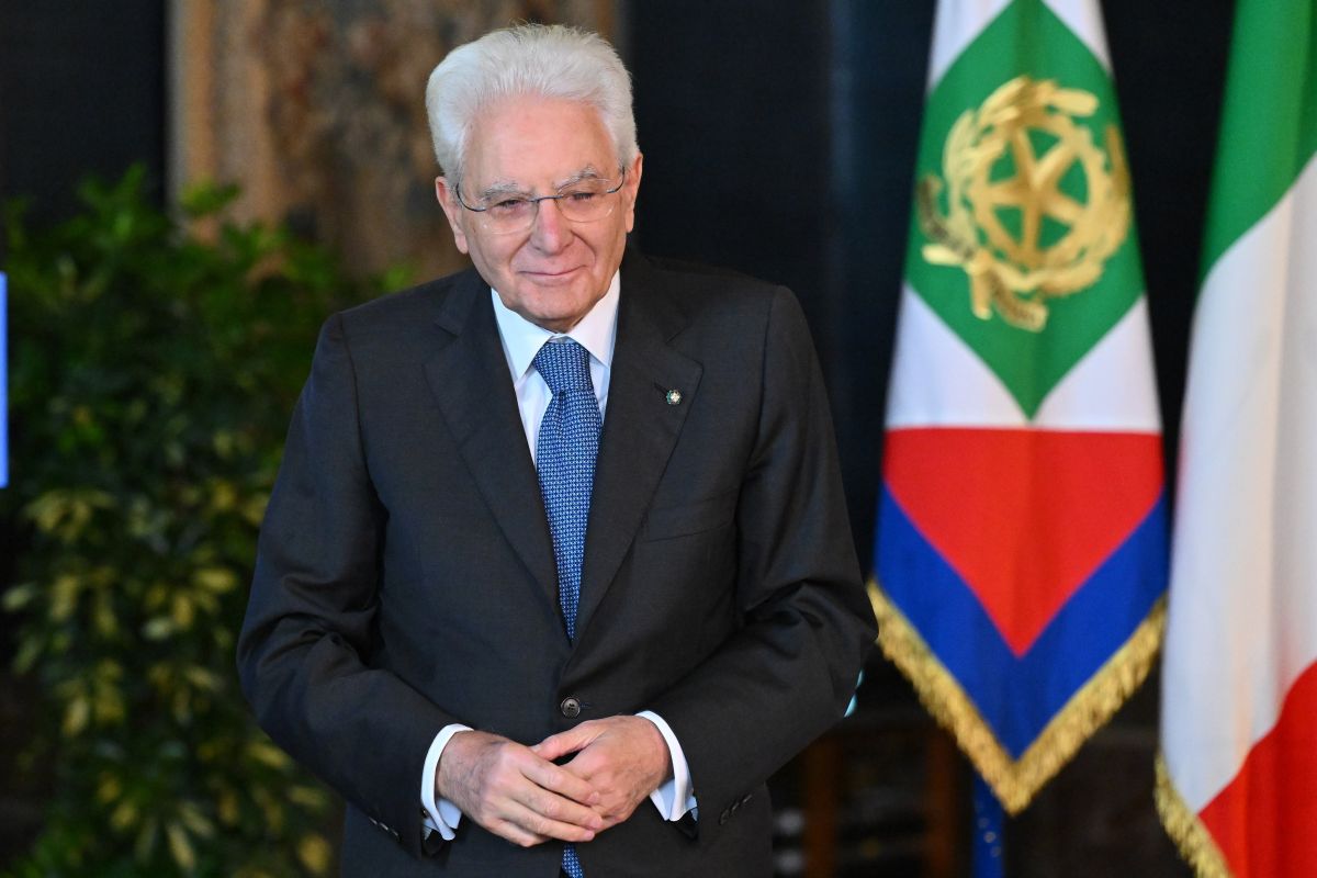 Mattarella “Strada lunga per la parità di genere nelle retribuzioni”