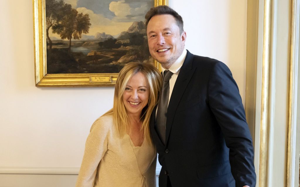 Meloni sente Musk “La sua visione una risorsa per Stati Uniti e Italia”