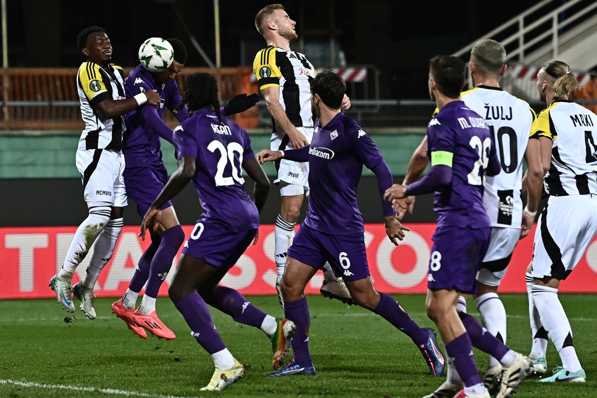 Travolto il Lask 7-0, la Fiorentina vede gli ottavi di Conference